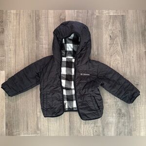 Winter coat. Columbia Black Quilted Jacket with Plaid Lining